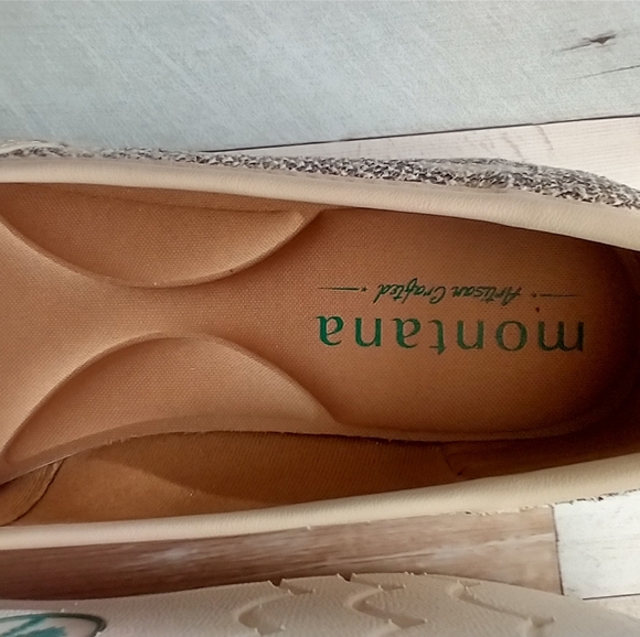 Montana Women's Jute trim, snake embossed slip on - Picture 4 of 9